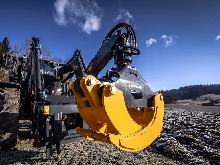 Scorpion 1800F & Firewood Processor Titan 43/20J in a Video