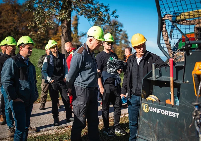 Slovenian forestry machinery manufacturer hosts the third meeting of the ISO forestry winch standardisation group
